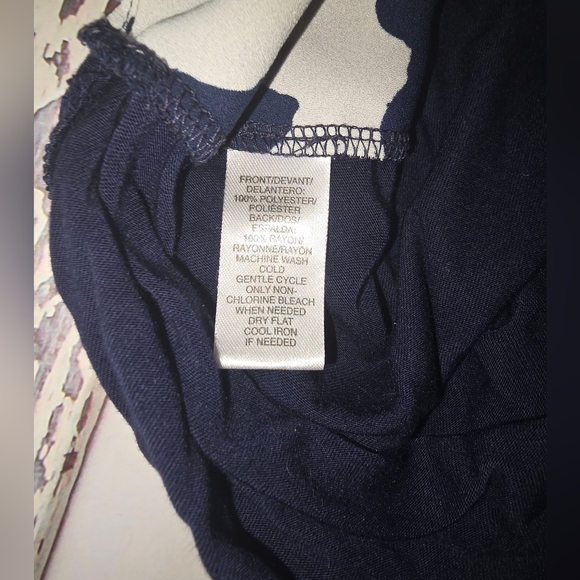 Ann Taylor Loft Blue and White Blouse - Picture 3 of 5